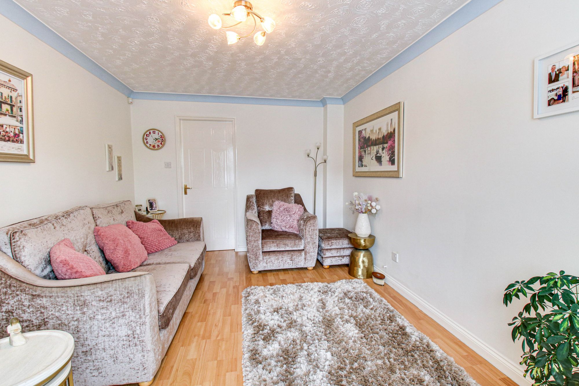 2 bed mid-terraced house for sale in Pipers Court, Manchester  - Property Image 3