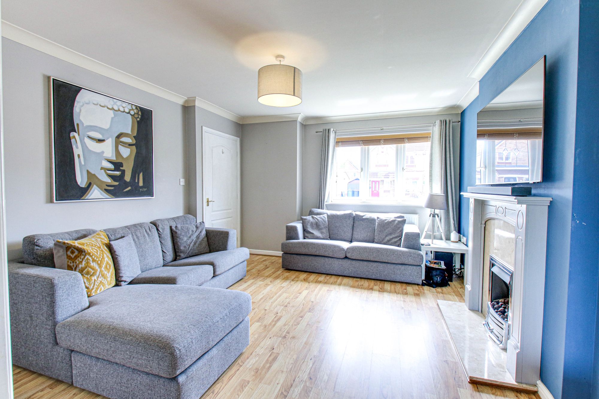 3 bed end of terrace house for sale in Stickens Lock Lane, Manchester  - Property Image 3