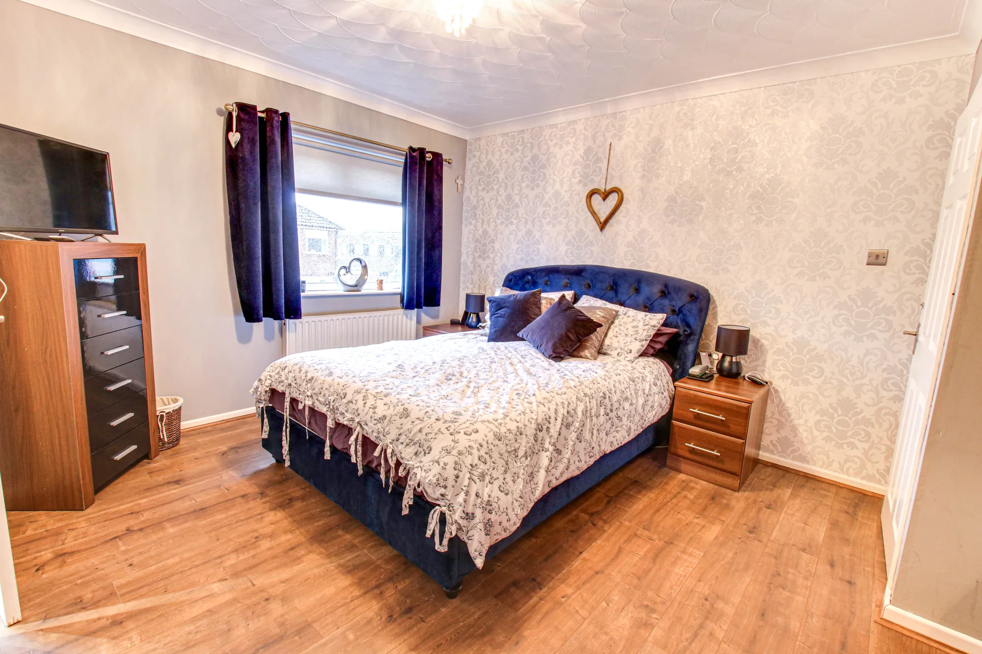 4 bed semi-detached house for sale in Brentwood Avenue, Manchester  - Property Image 9
