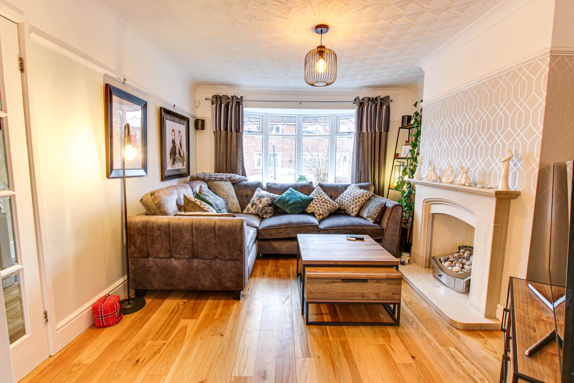 4 bed semi-detached house for sale in Brentwood Avenue, Manchester  - Property Image 3