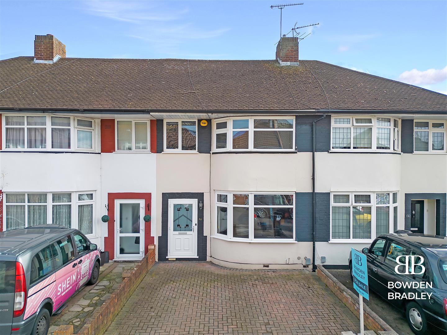 3 bed terraced house for sale in Hanover Gardens, Hainault, IG6 (ref ...