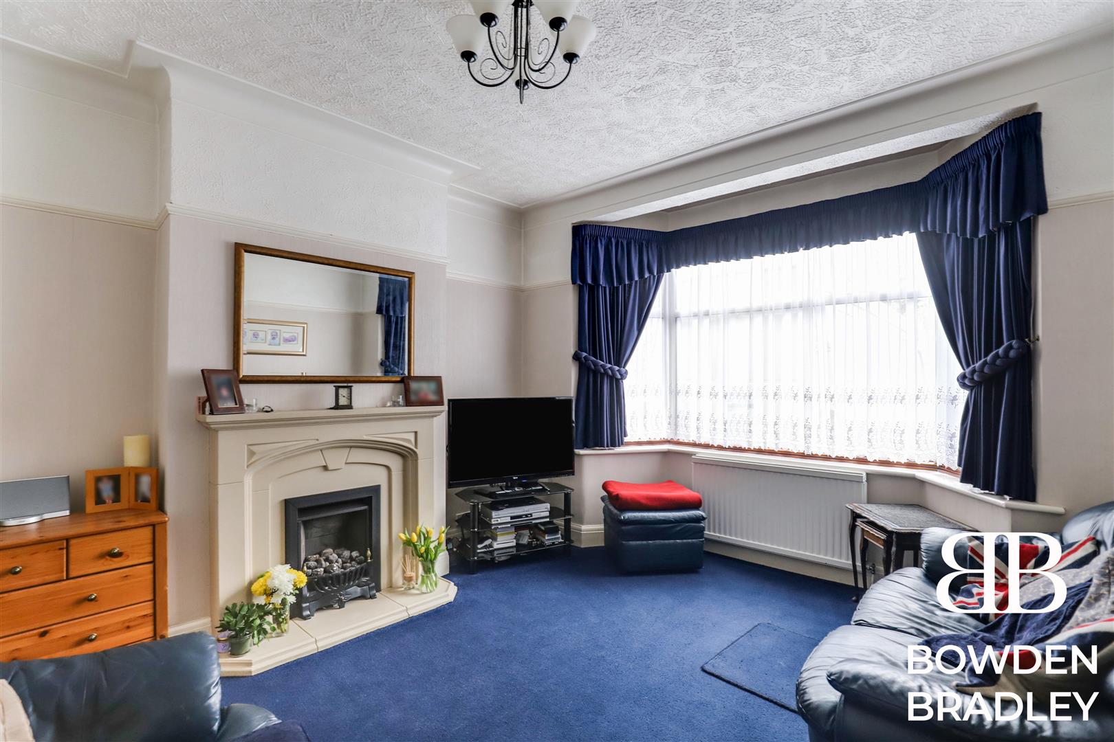 3 bed terraced house for sale in Fremantle Road, Barkingside  - Property Image 5