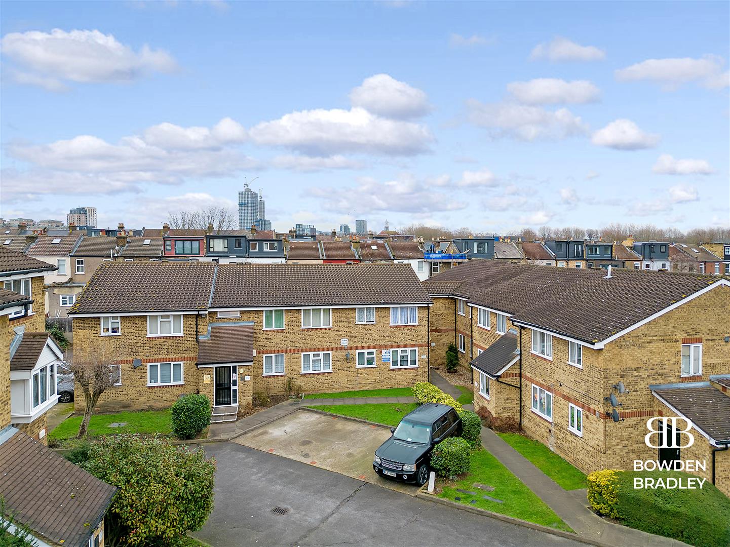 1 bed apartment to rent in Luther King Close, London  - Property Image 1