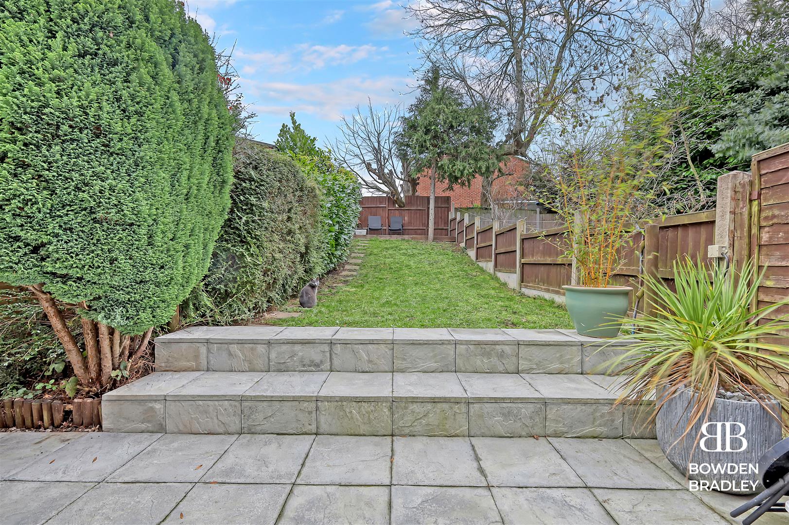 3 bed terraced house for sale in Elmswood, Chigwell  - Property Image 16