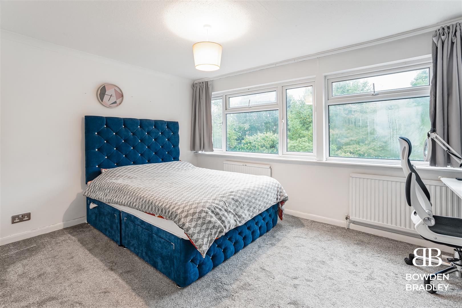 2 bed end of terrace house for sale in Long Green, Chigwell  - Property Image 9