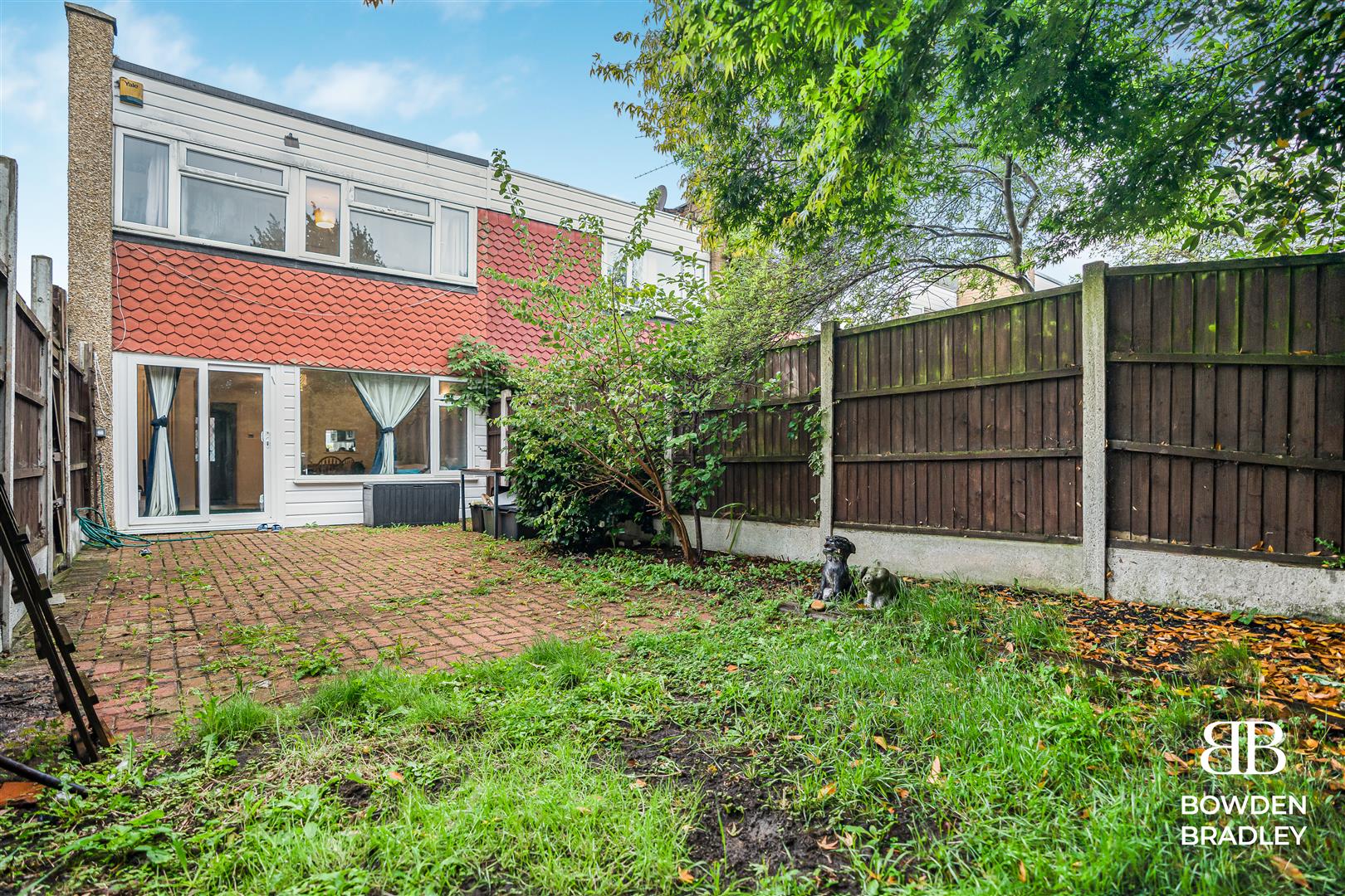 2 bed end of terrace house for sale in Long Green, Chigwell  - Property Image 15