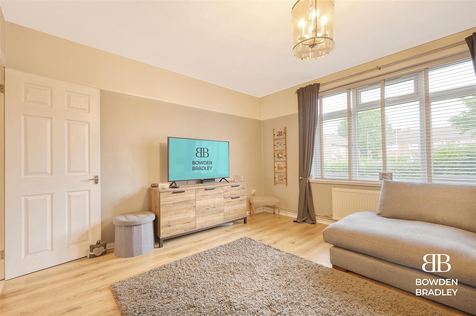 1 bed flat for sale in Newton Road, Chigwell  - Property Image 4