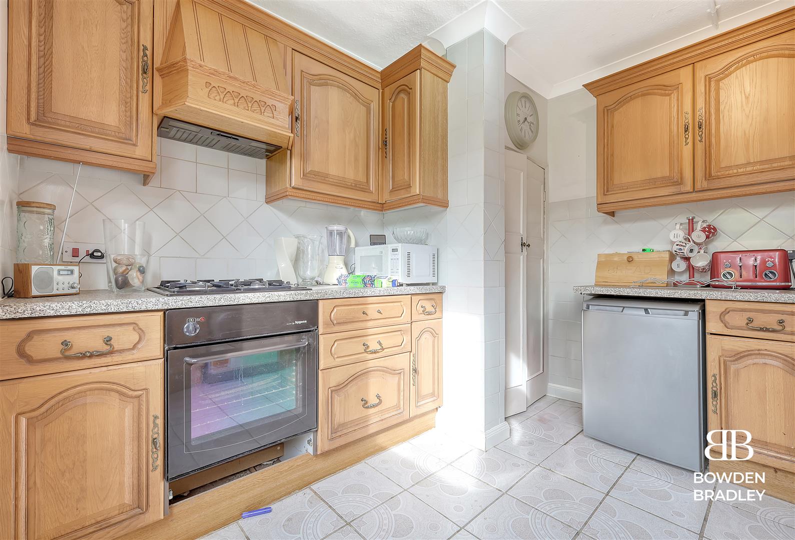 2 bed maisonette for sale in Crown Road, Barkingside  - Property Image 6