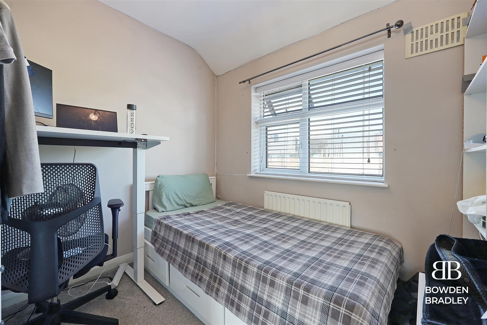 3 bed terraced house for sale in Durell Road, Dagenham  - Property Image 14