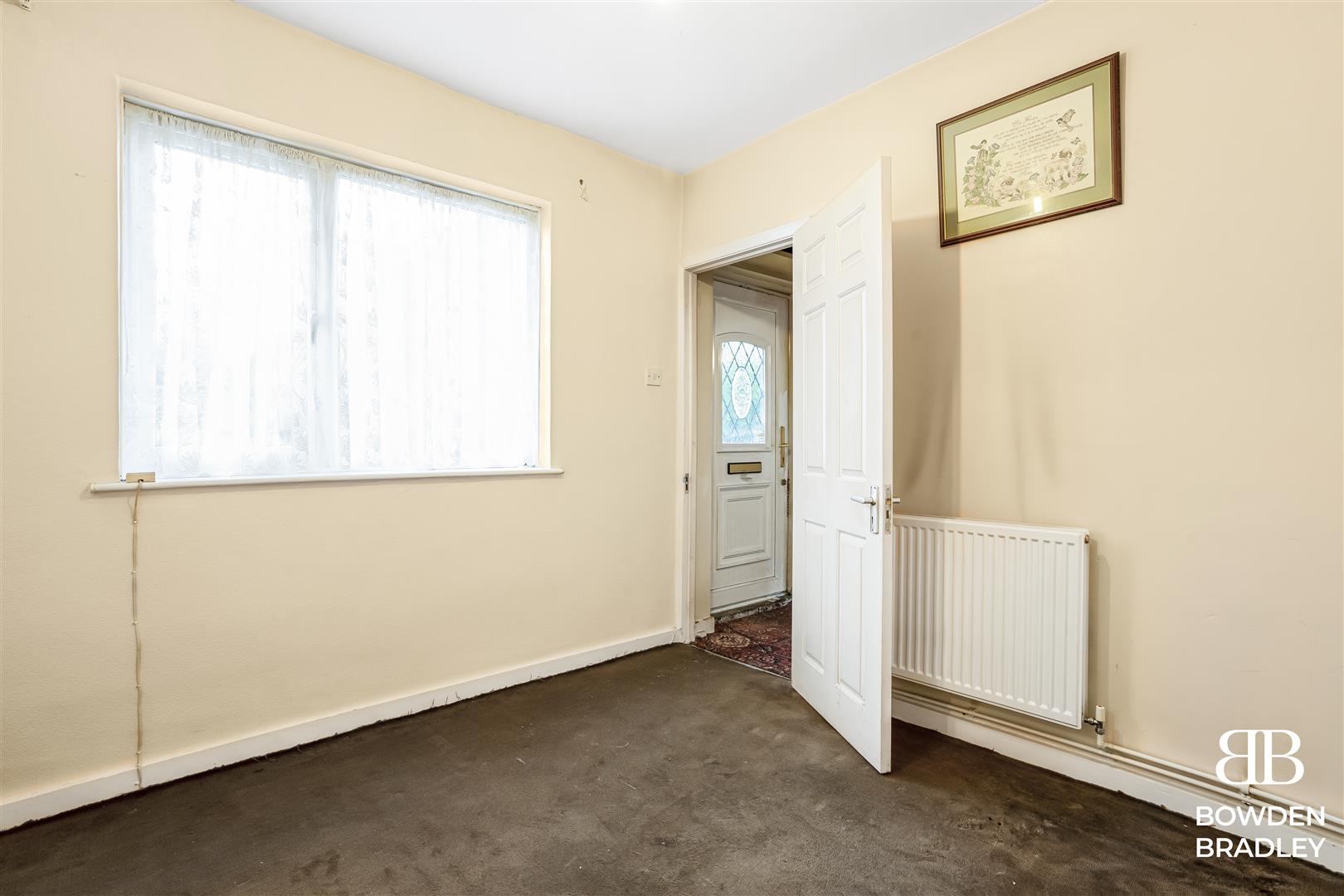 3 bed semi-detached house for sale in Sutton Road, Barking  - Property Image 3