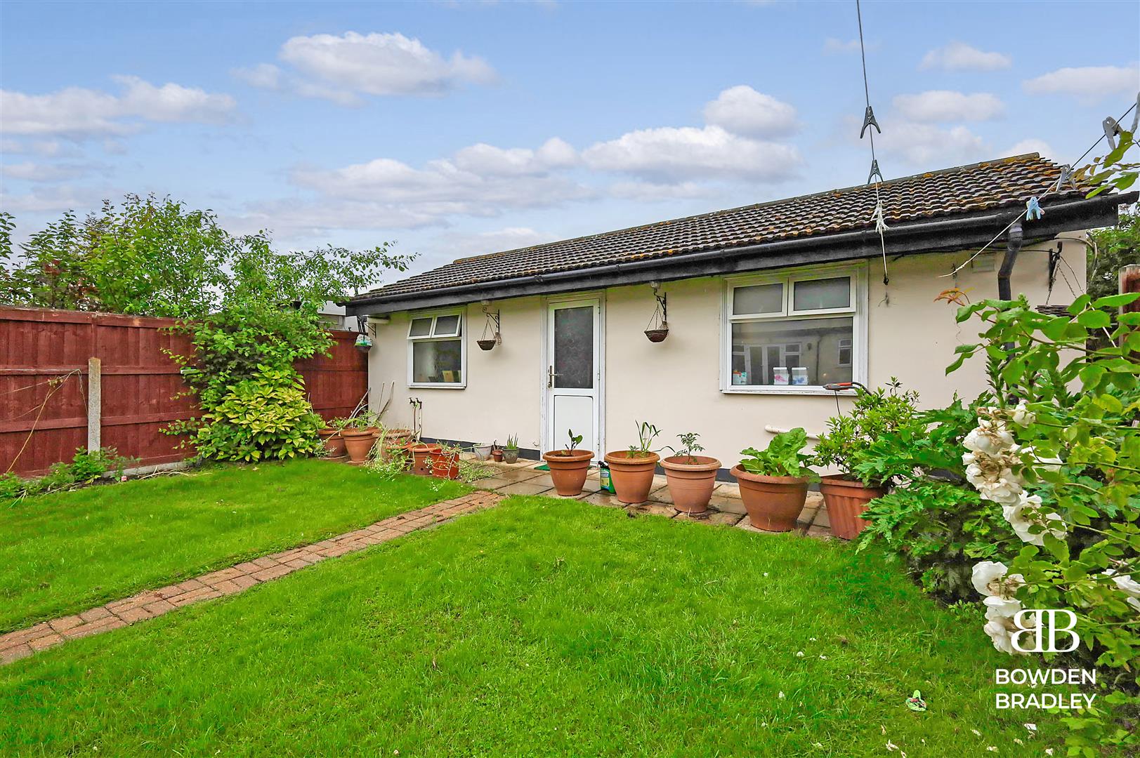 4 bed semi-detached house for sale in Clayhall Avenue, Clayhall  - Property Image 22