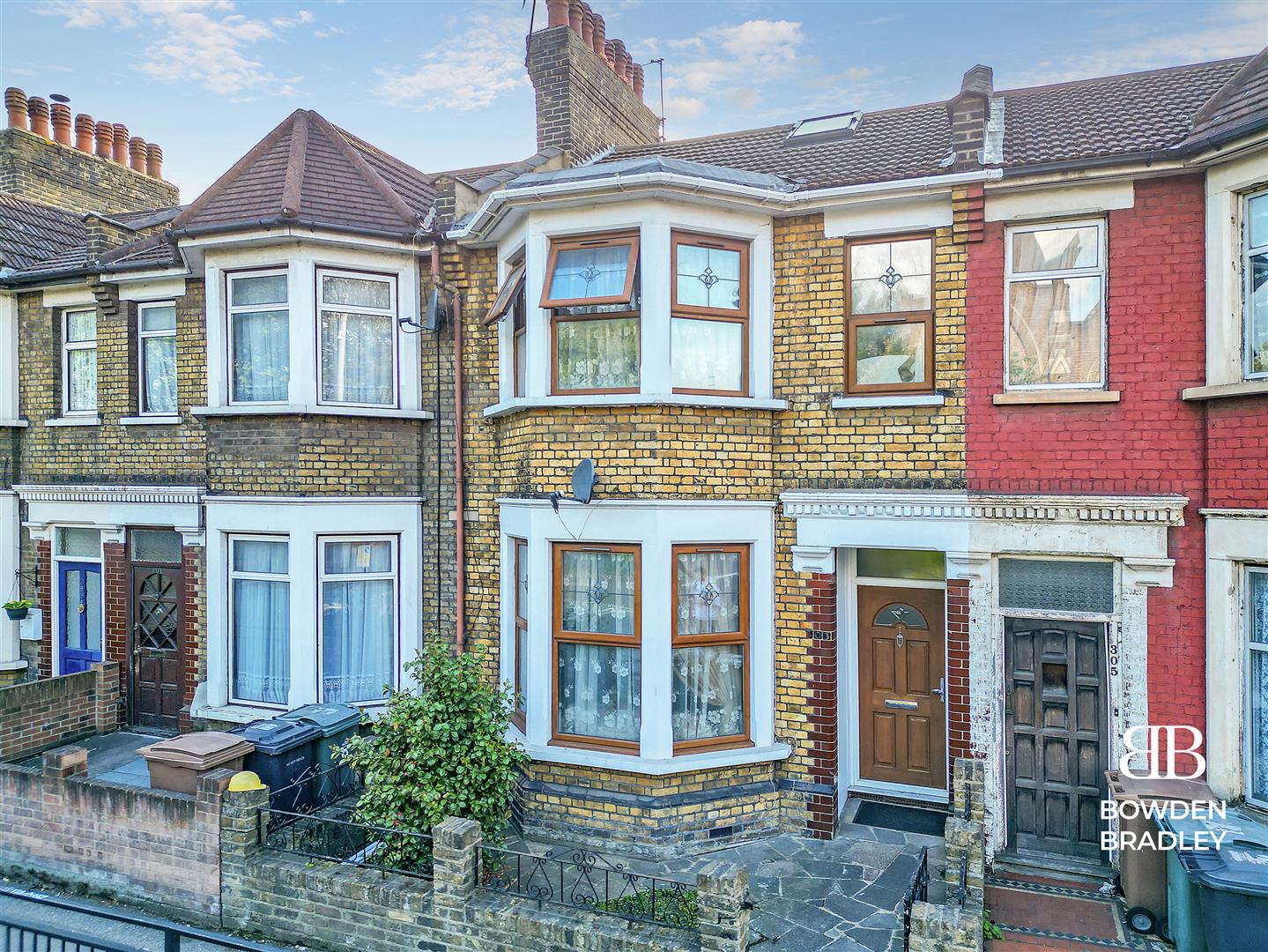 6 bed terraced house for sale in Chingford Road, Walthamstow  - Property Image 3