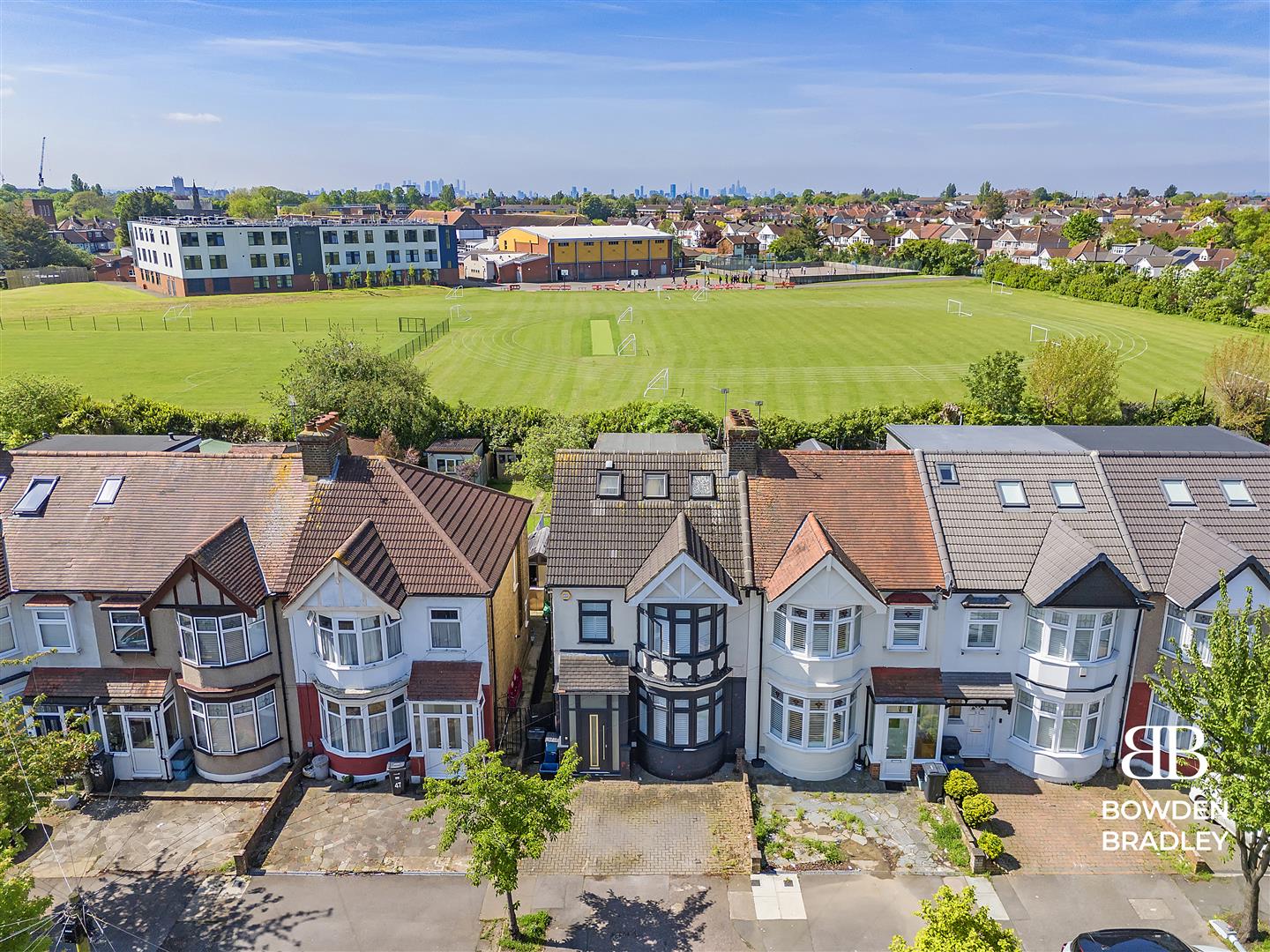 4 bed end of terrace house for sale in Waterloo Road, Barkingside  - Property Image 23