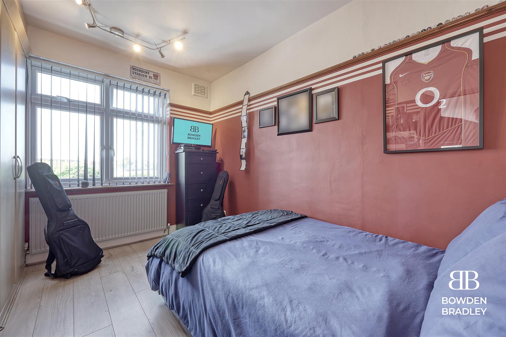 4 bed end of terrace house for sale in Waterloo Road, Barkingside  - Property Image 17