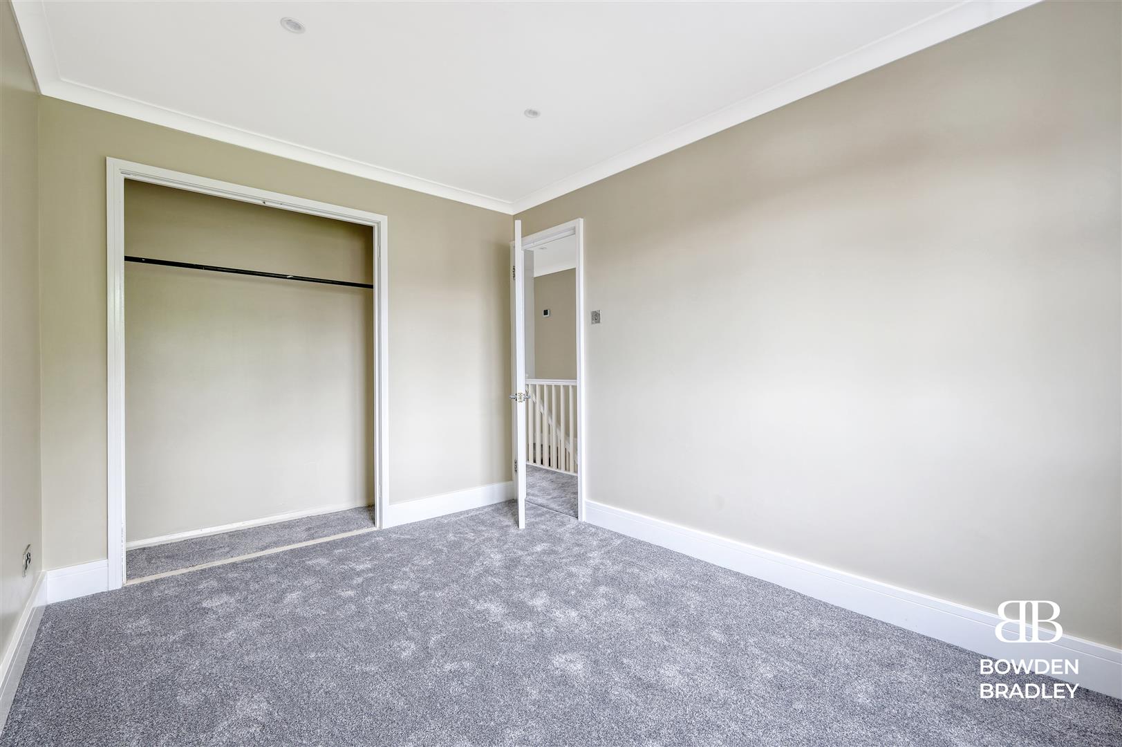 3 bed flat for sale in Maybank Road, South Woodford  - Property Image 19