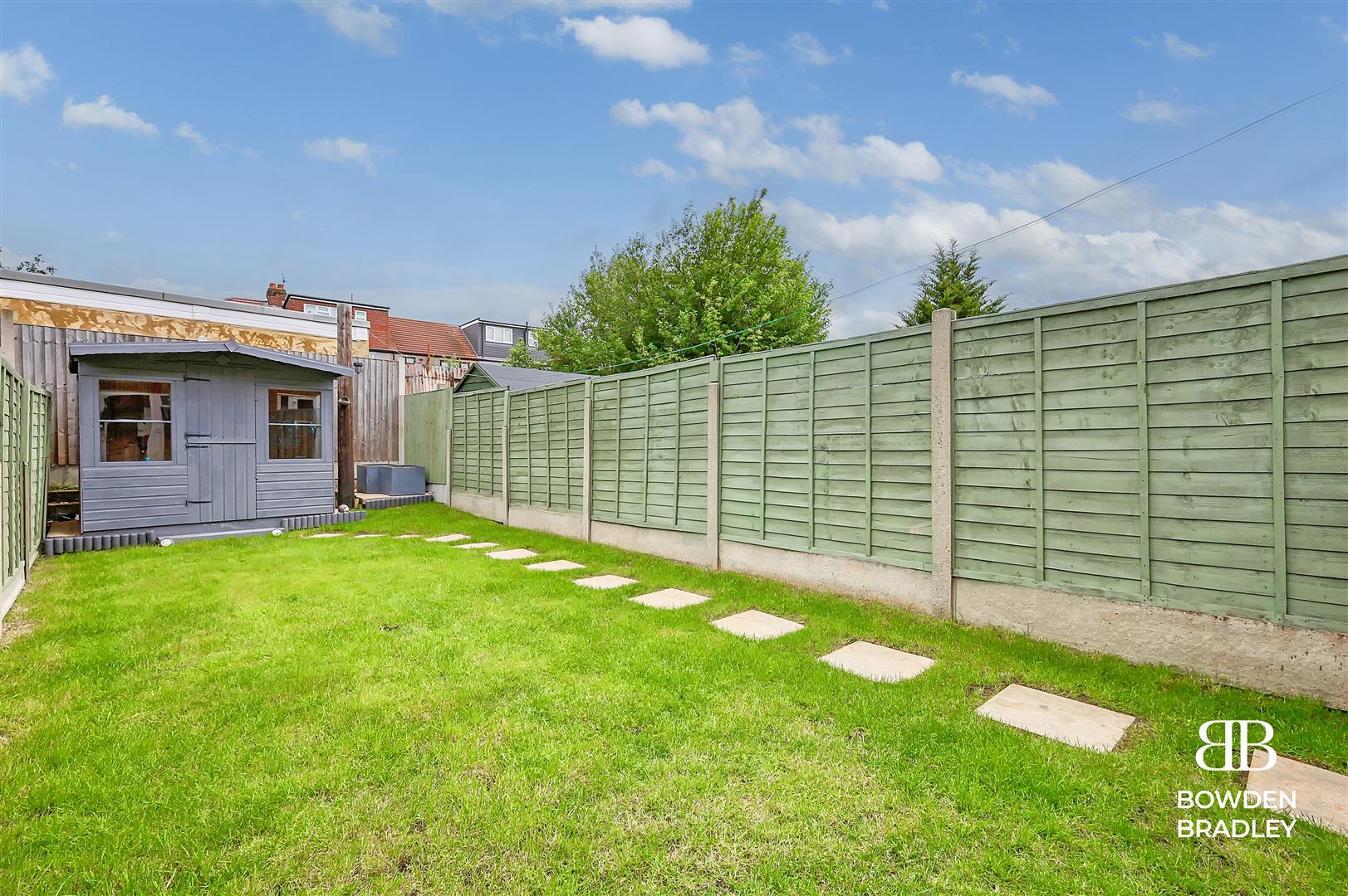 2 bed terraced house for sale in Millhaven Close, Romford  - Property Image 16