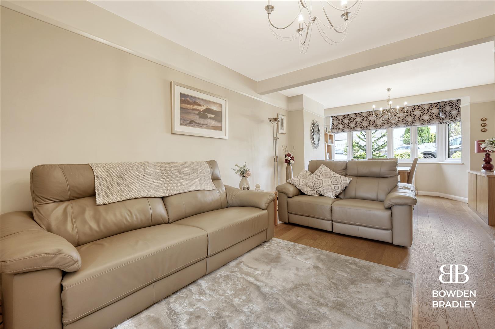 4 bed end of terrace house for sale in Turpins Lane, Woodford Green  - Property Image 7