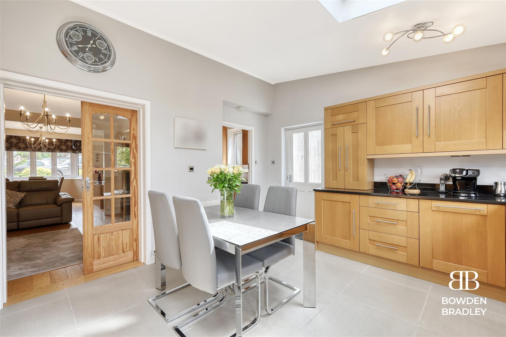 4 bed end of terrace house for sale in Turpins Lane, Woodford Green  - Property Image 11