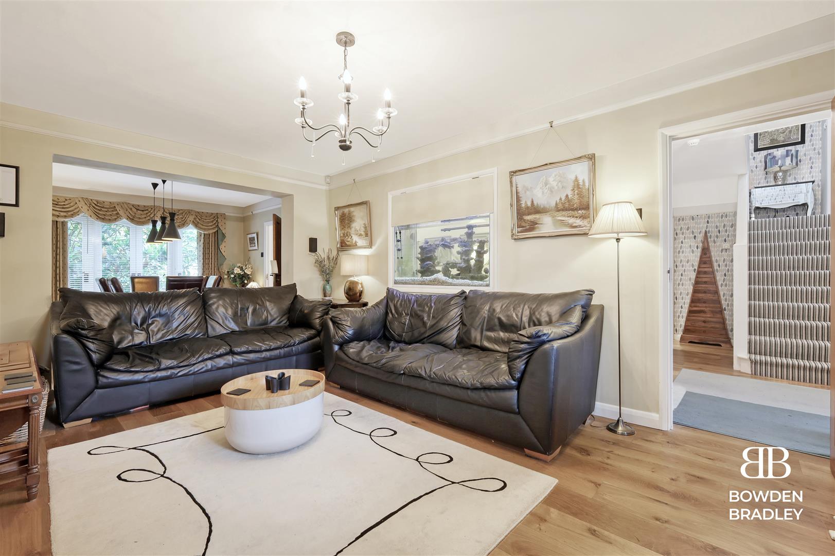 4 bed detached house for sale in Chester Road, Chigwell  - Property Image 7