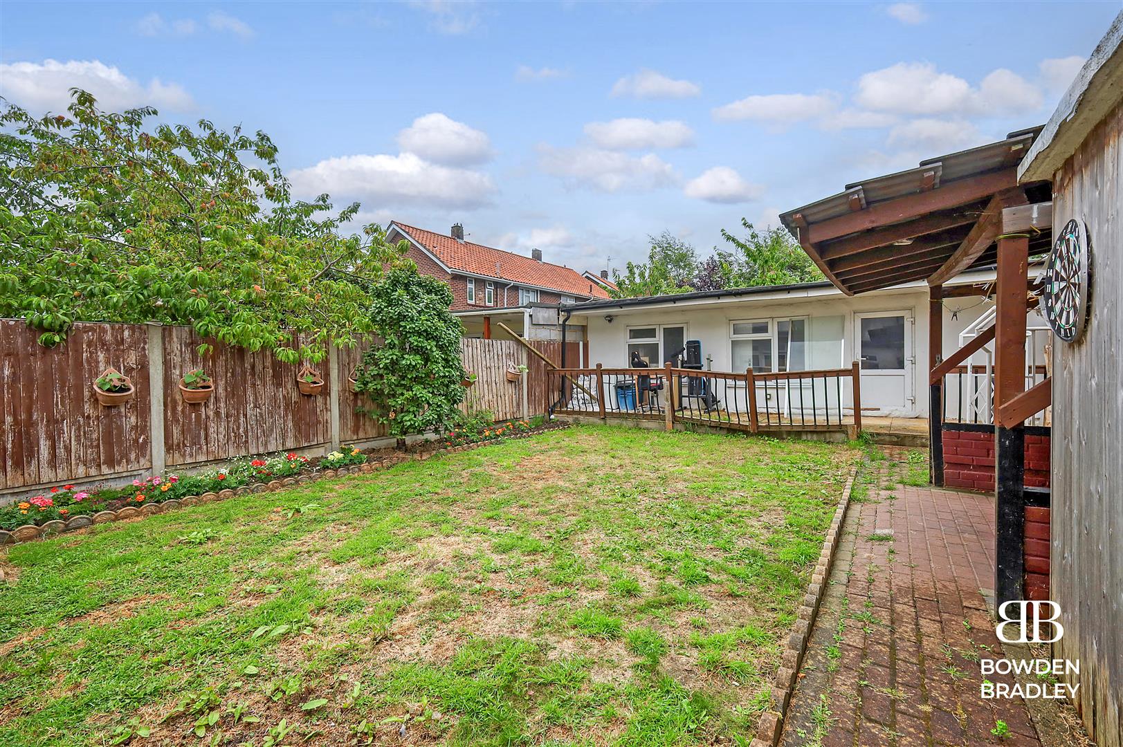 7 bed semi-detached house for sale in Oaks Lane, Newbury Park  - Property Image 10