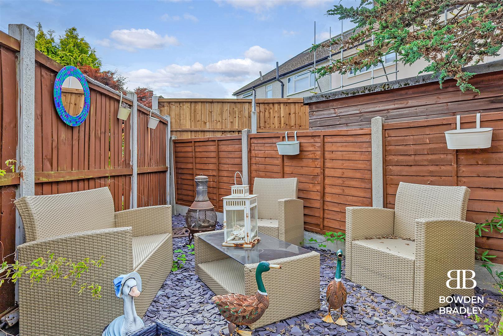 4 bed semi-detached house for sale in Brunswick Gardens, Hainault  - Property Image 26