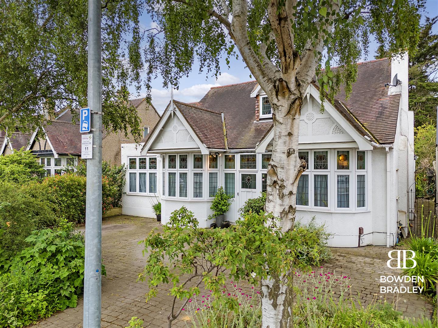 6 bed detached house for sale in Westrow Gardens, Goodmayes  - Property Image 19