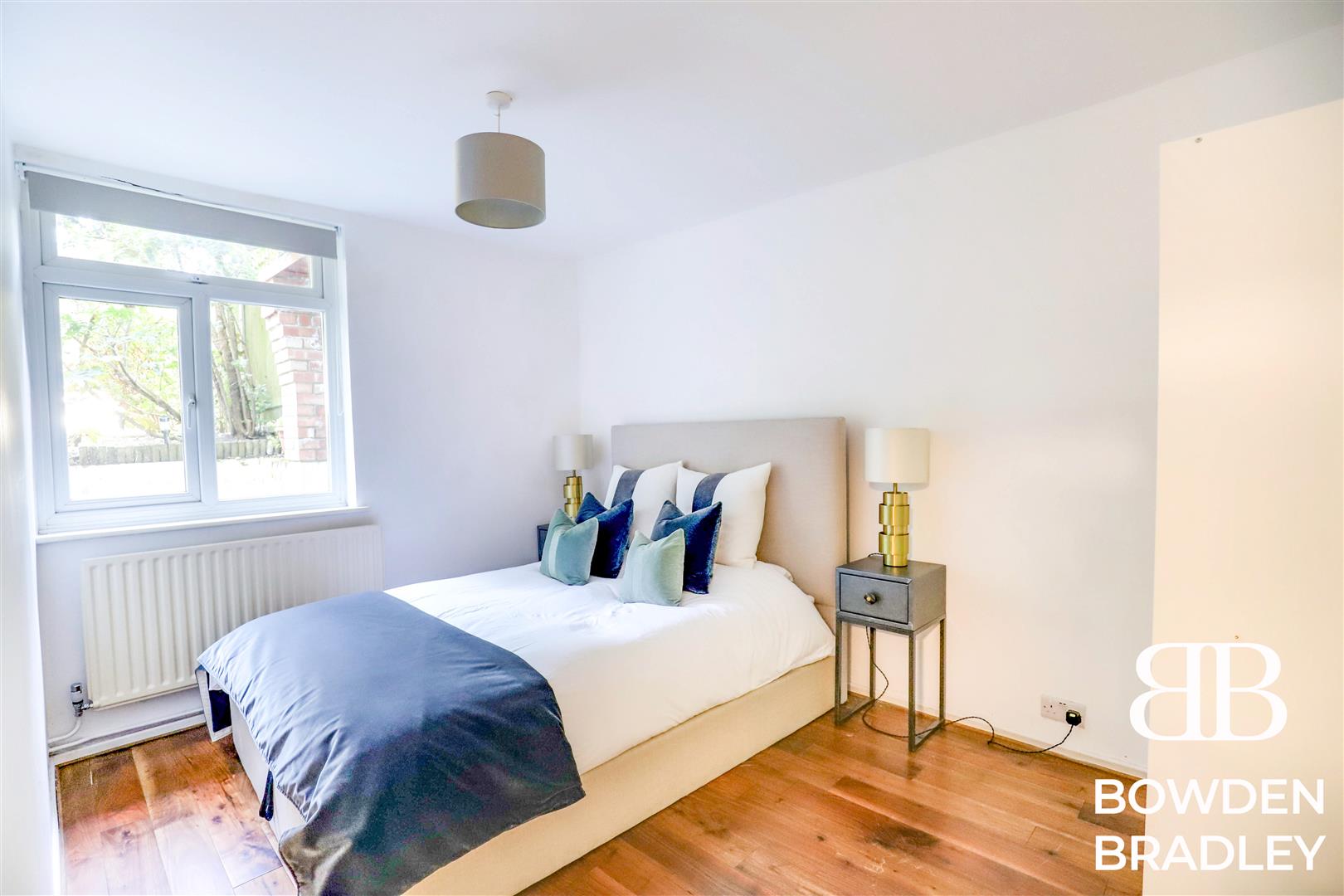 1 bed apartment for sale in Grove Hill, South Woodford  - Property Image 11