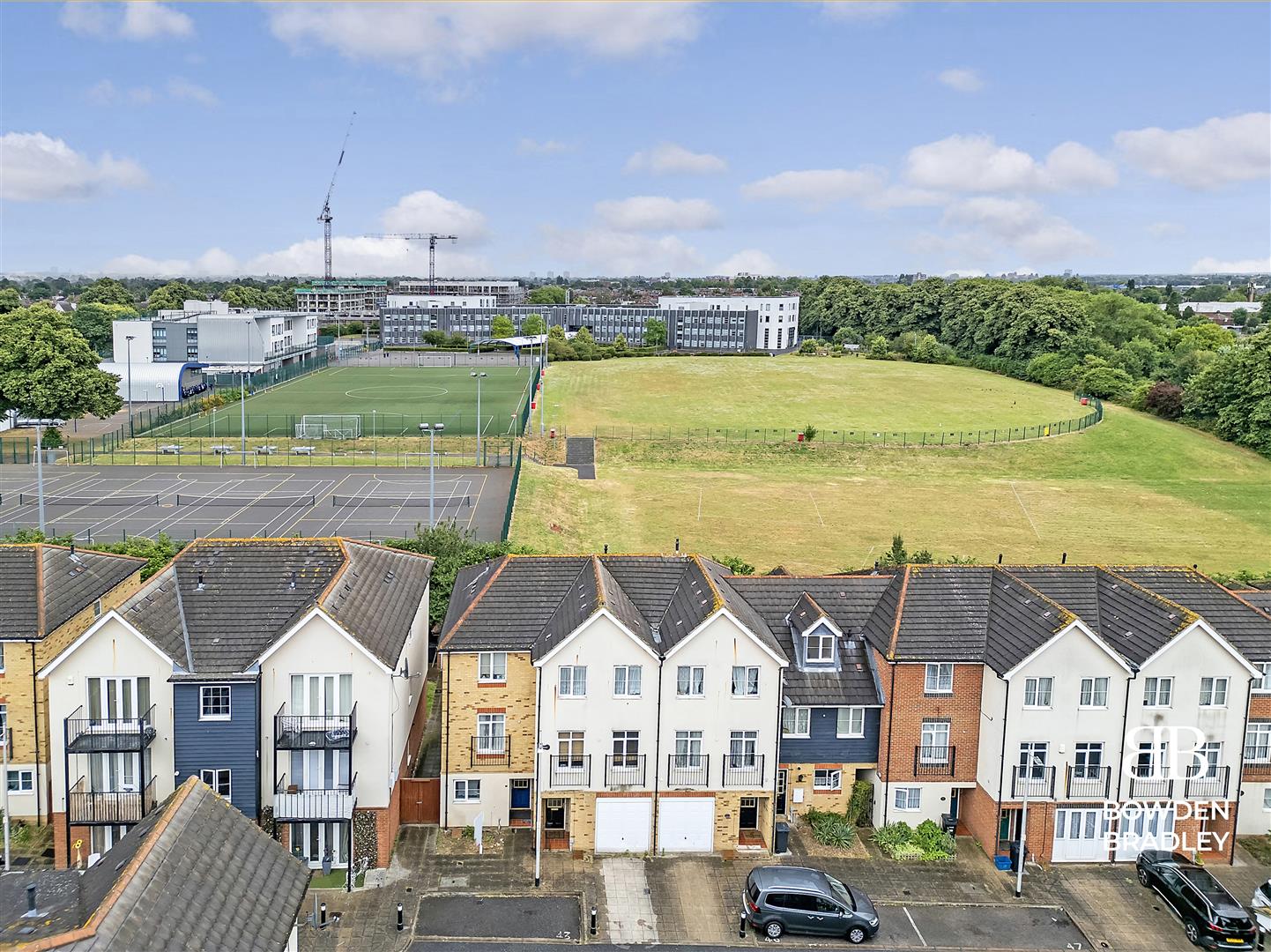 4 bed house for sale in Blackthorn Road, Ilford  - Property Image 21