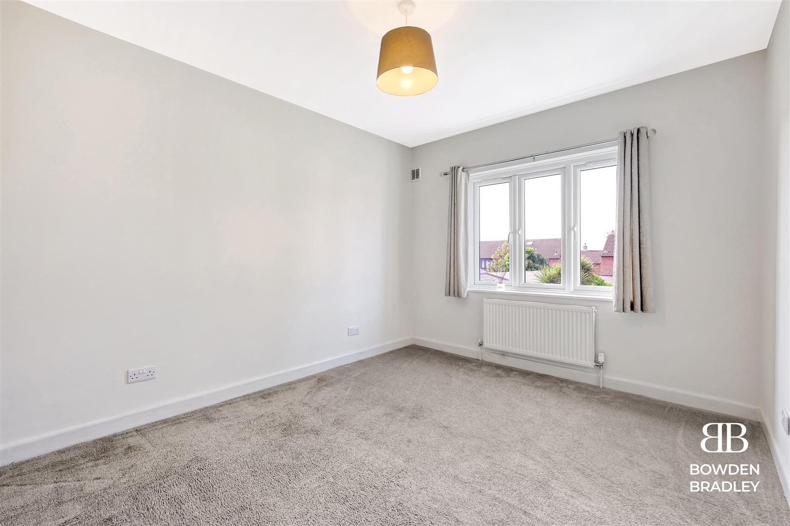 3 bed terraced house to rent in Arrowsmith Road, Chigwell  - Property Image 15