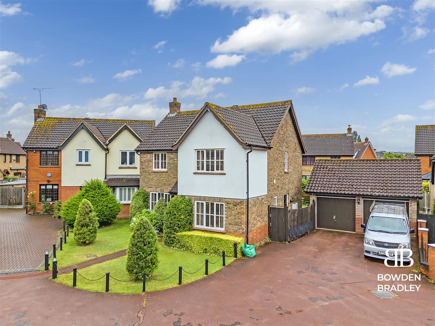 4 bed detached house for sale in Peel Place, Clayhall  - Property Image 25