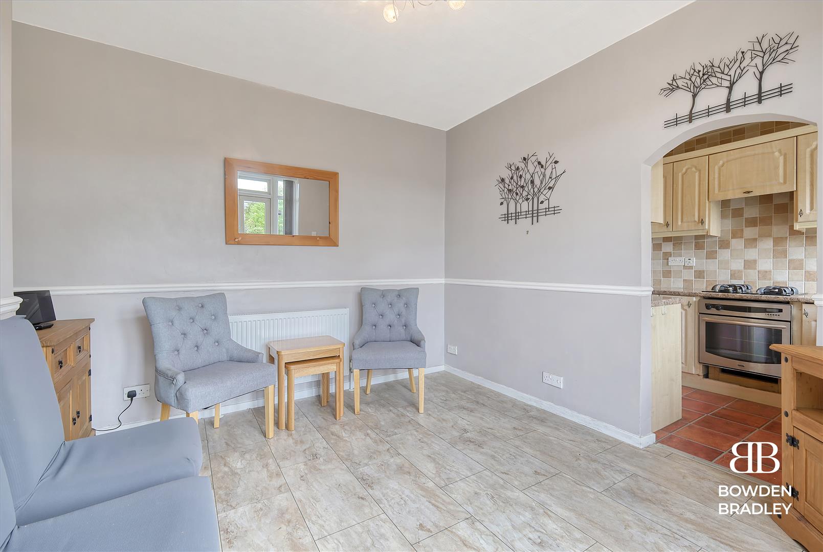 3 bed house for sale in Fremantle Road, Barkingside  - Property Image 6