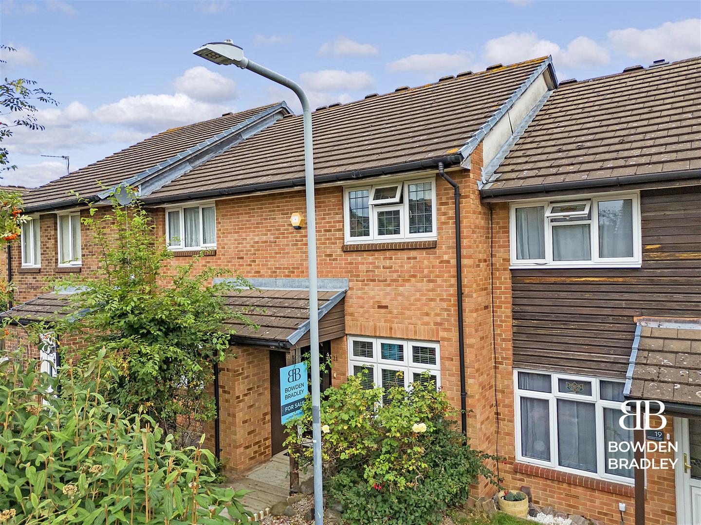 2 bed terraced house for sale in Andrew Close, Ilford  - Property Image 20