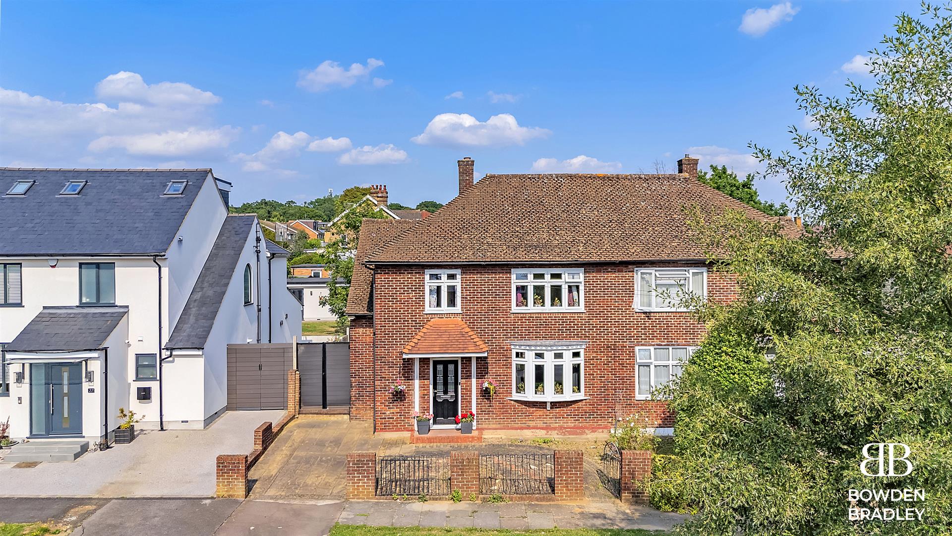 3 bed semi-detached house for sale in Manford Way, Chigwell  - Property Image 21