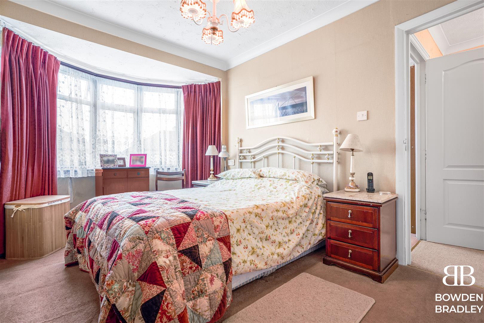 3 bed terraced house for sale in Orchard Gardens, Waltham Abbey  - Property Image 14