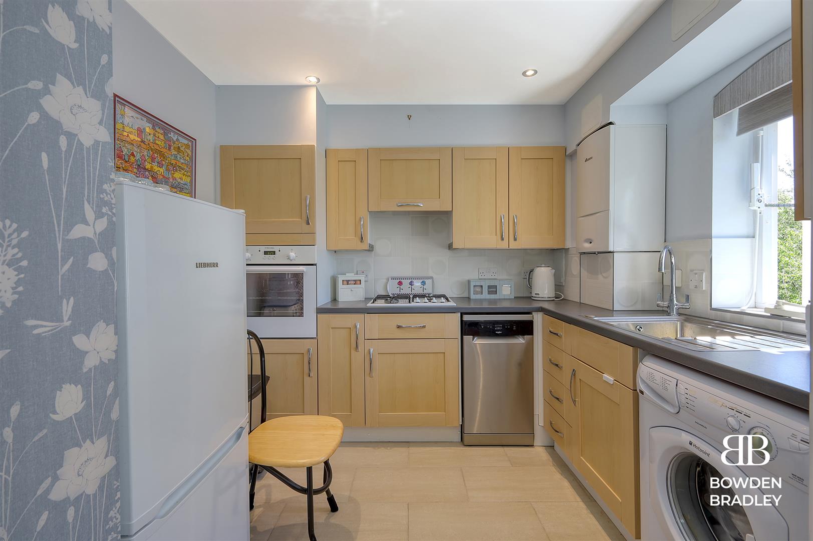 1 bed flat for sale in Village Way, Ilford  - Property Image 13