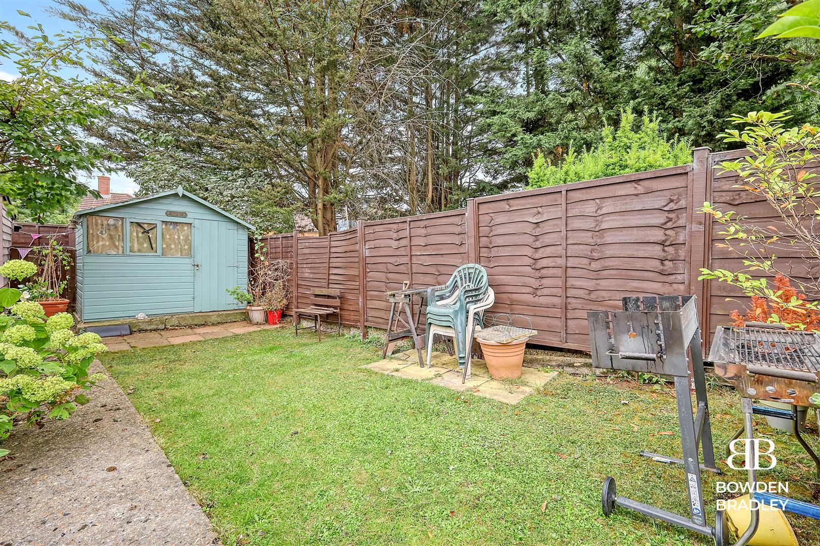 2 bed terraced house for sale in Manford Way, Chigwell  - Property Image 16