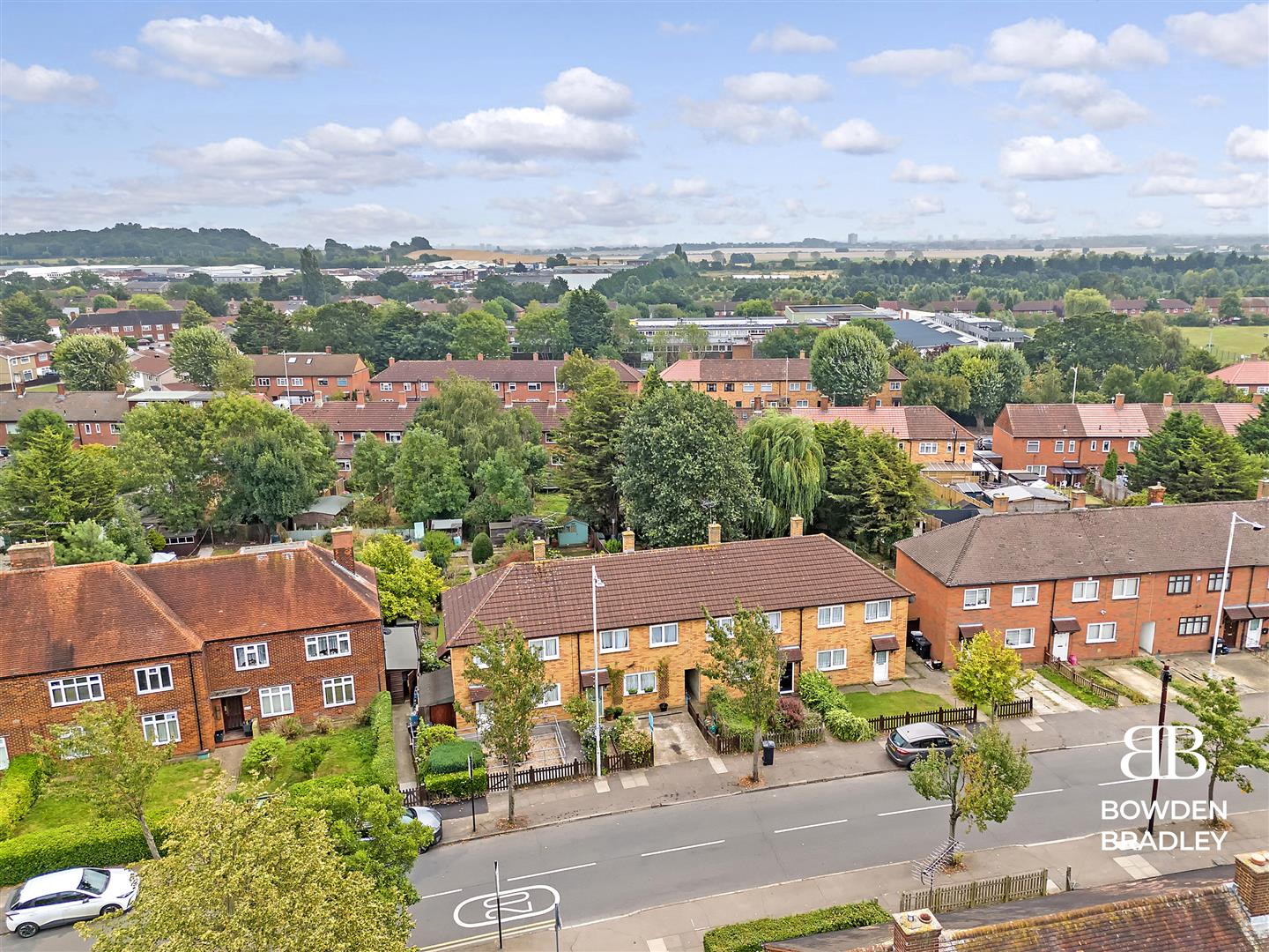 2 bed terraced house for sale in Manford Way, Chigwell  - Property Image 17