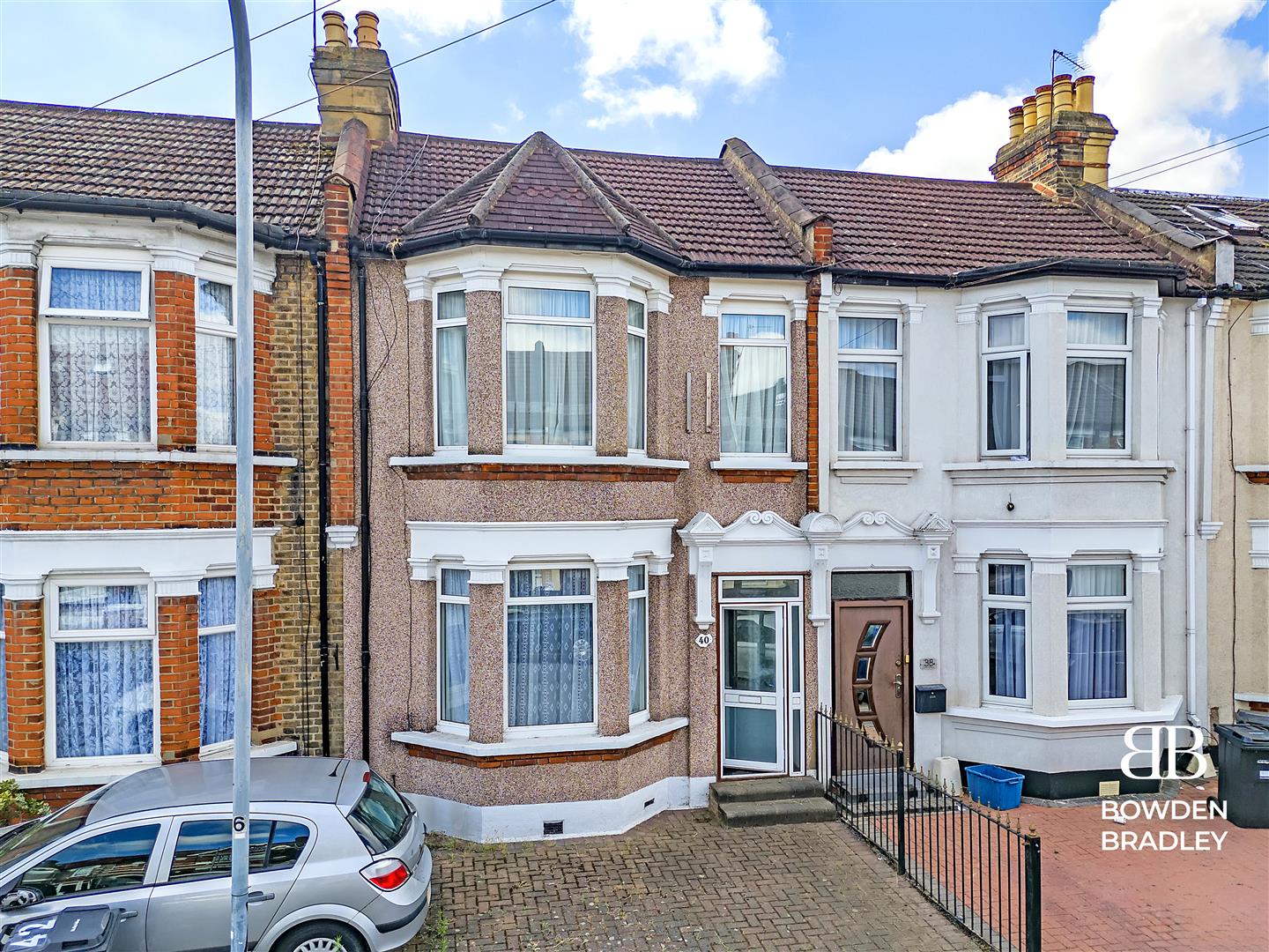 3 bed terraced house for sale in Hampton Road, Ilford  - Property Image 20