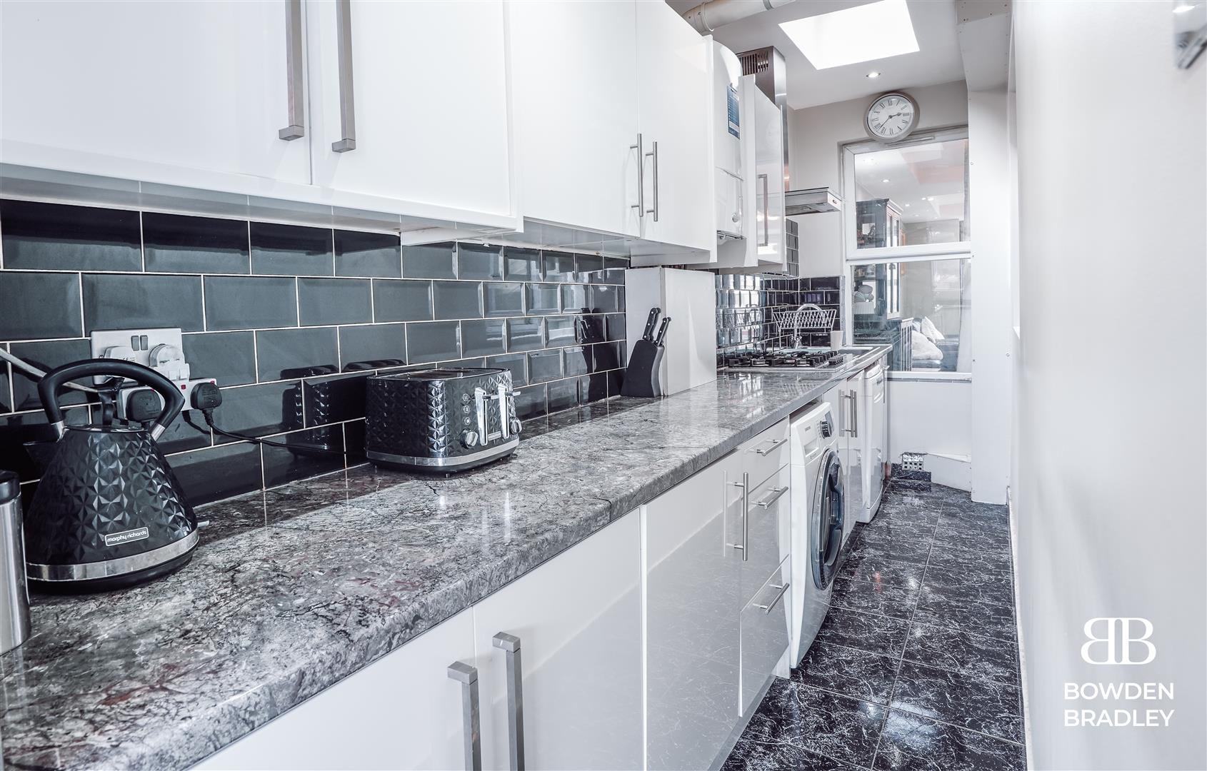 3 bed terraced house for sale in Coppermill Lane, Walthamstow  - Property Image 7