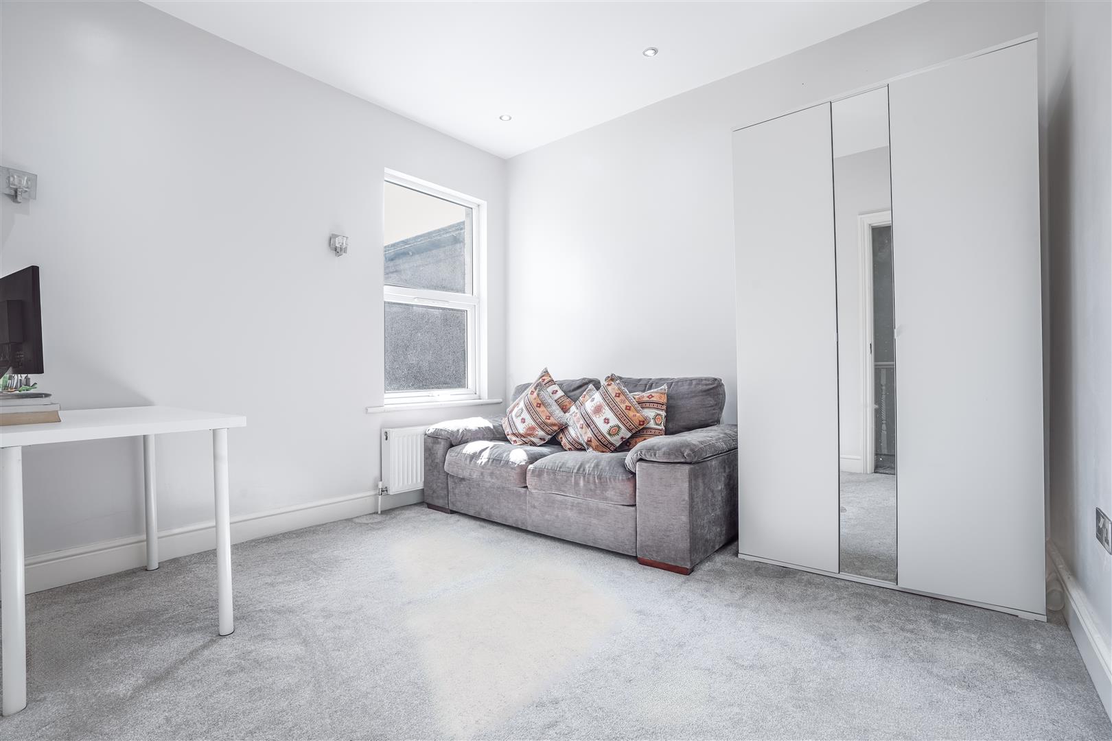 3 bed terraced house for sale in Coppermill Lane, Walthamstow  - Property Image 12