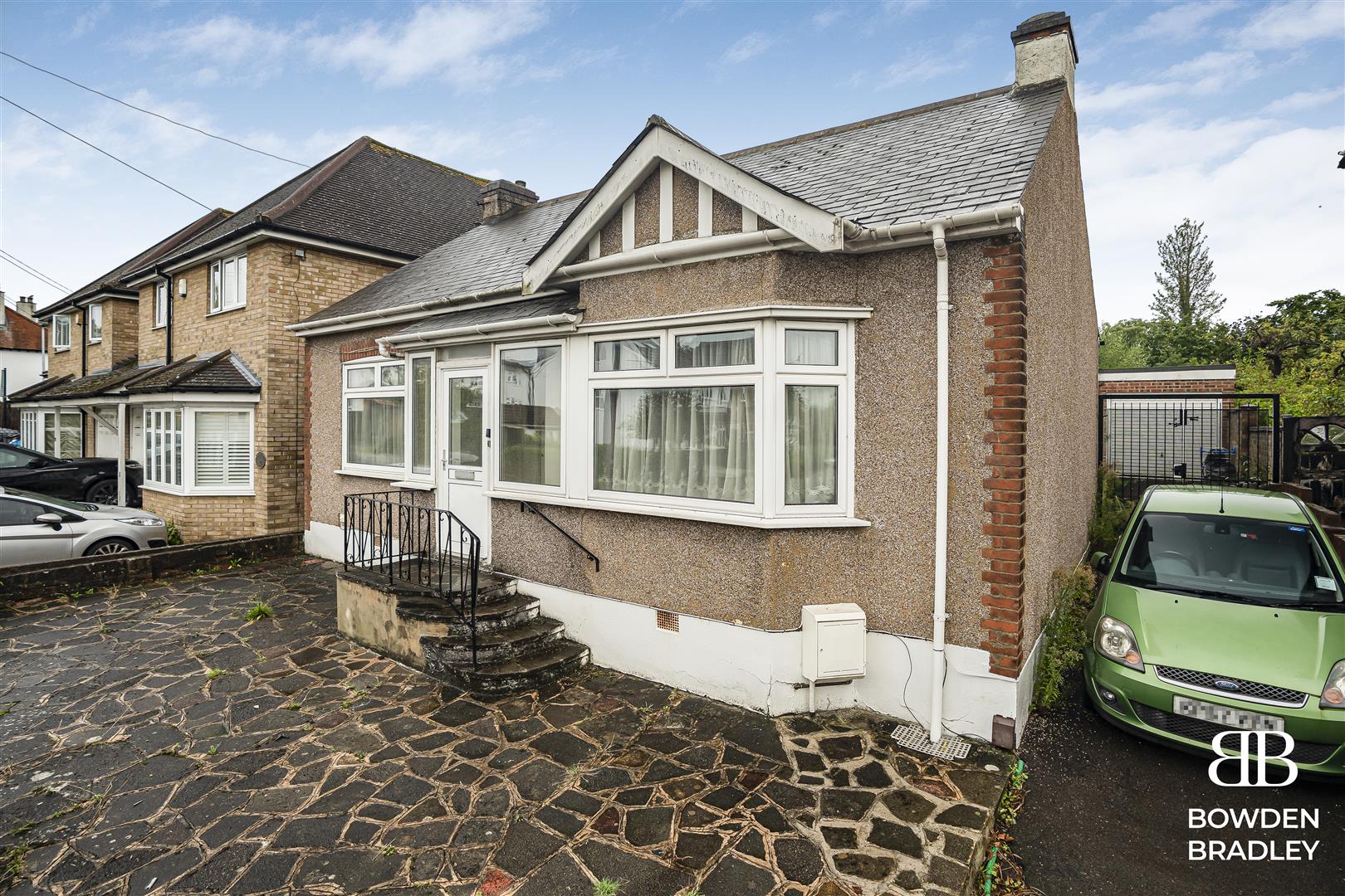 2 bed detached bungalow for sale in Gaynes Hill Road, Woodford Green  - Property Image 1