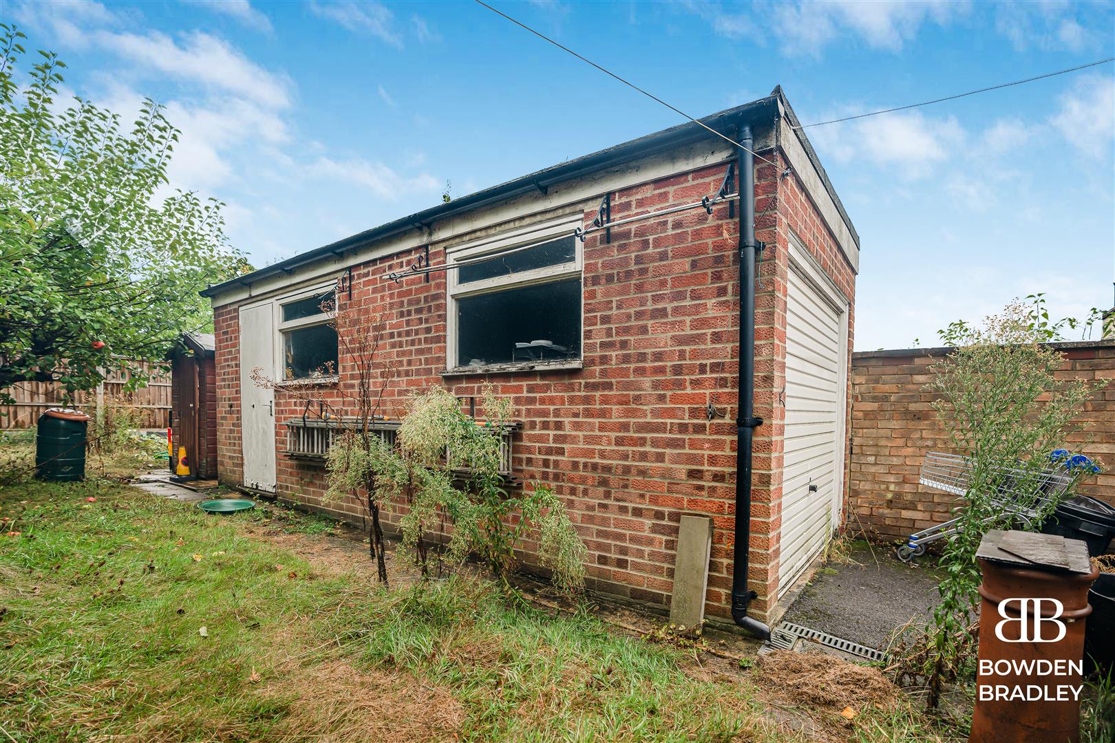 2 bed detached bungalow for sale in Gaynes Hill Road, Woodford Green  - Property Image 14