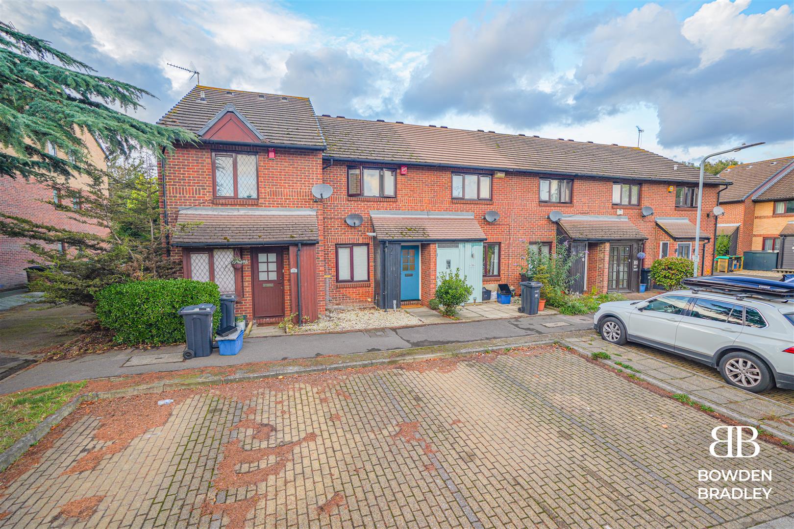 2 bed terraced house for sale in Alders Close, Aldersbrook  - Property Image 16