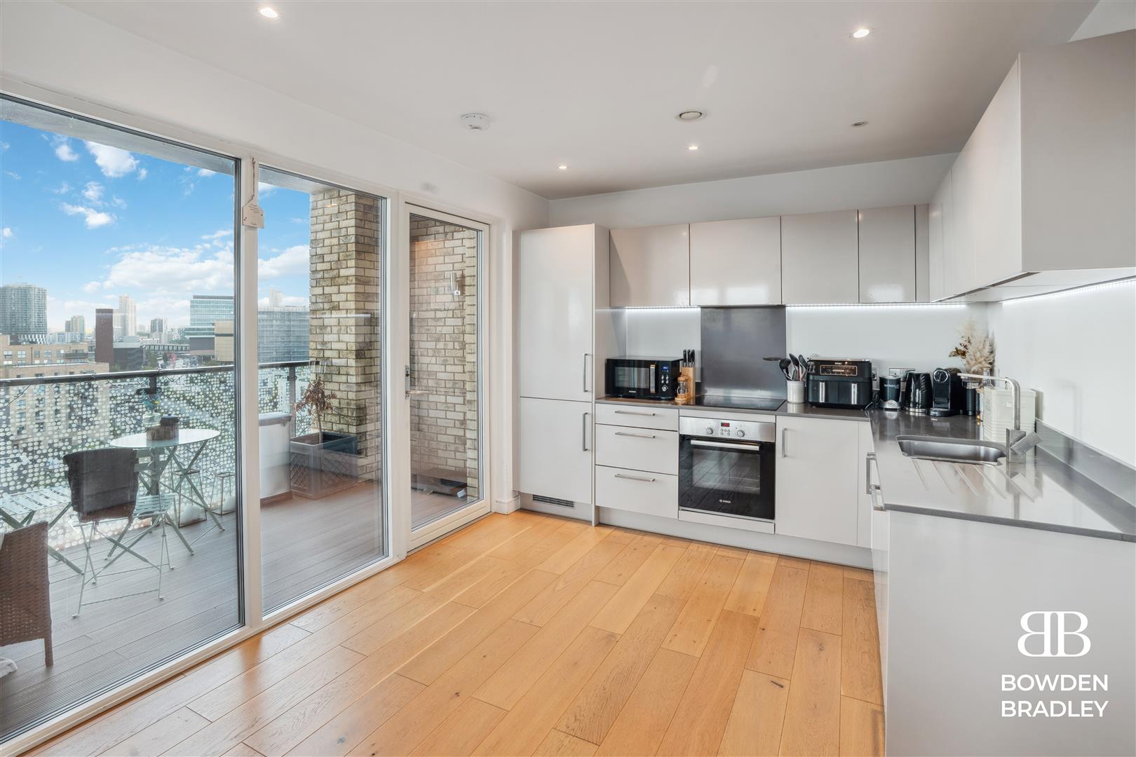 2 bed apartment to rent in Prospect Row, London - Property Image 1