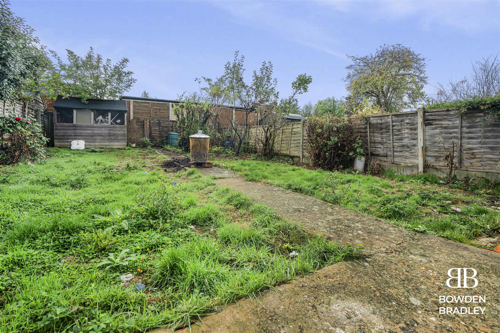 2 bed semi-detached bungalow for sale in Cheriton Avenue, Clayhall  - Property Image 13