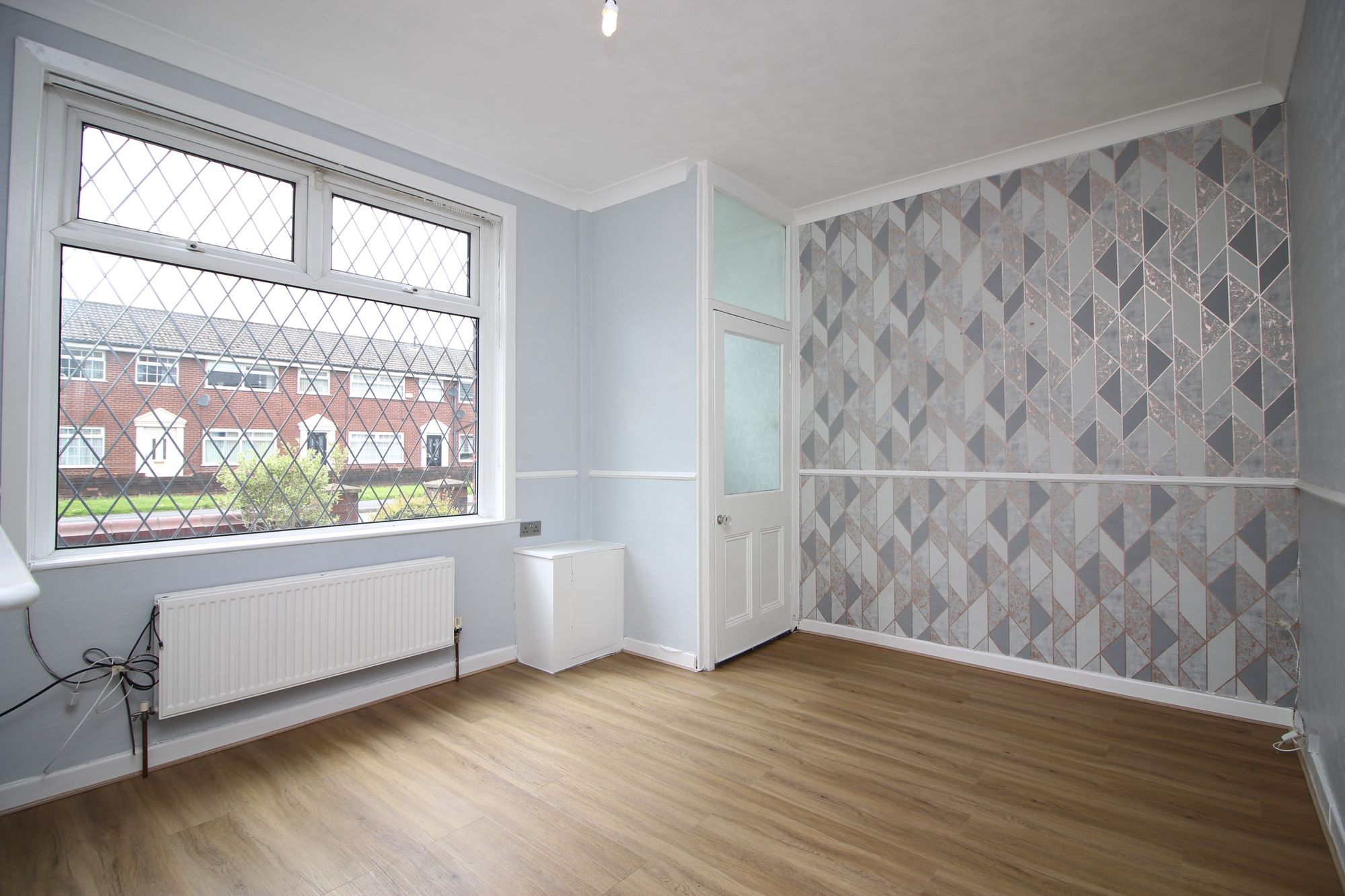 3 bed terraced house to rent in Ainsworth Road, Manchester  - Property Image 3