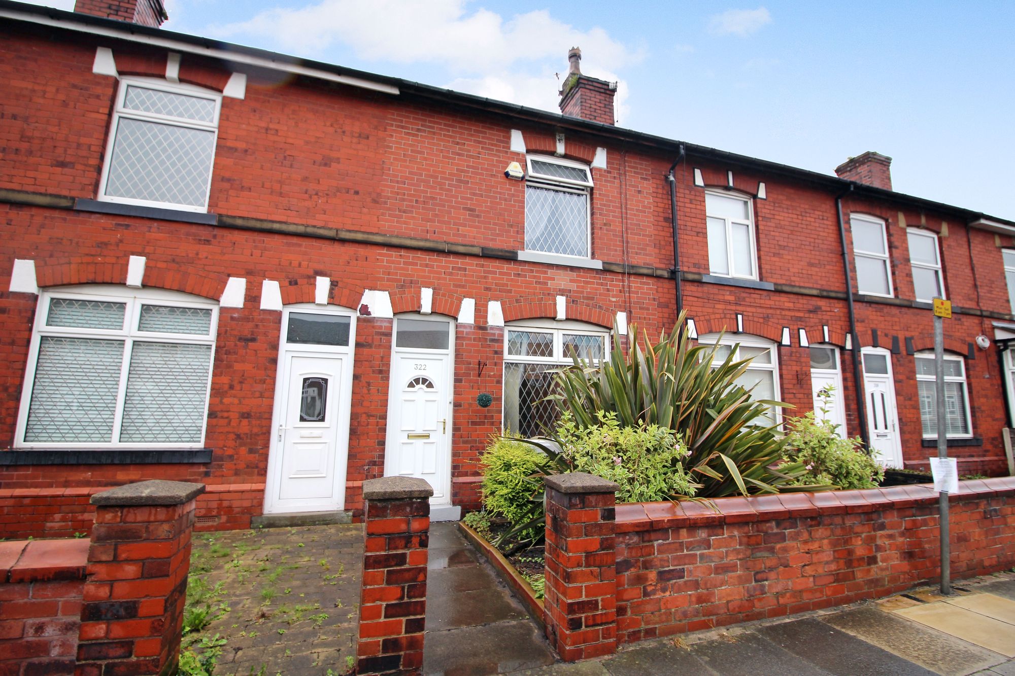 3 bed terraced house to rent in Ainsworth Road, Manchester  - Property Image 1