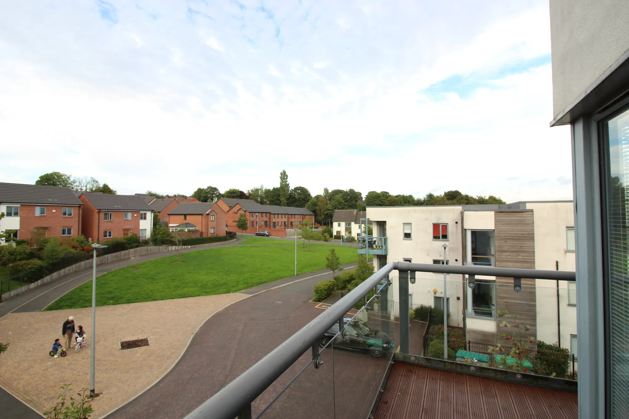 2 bed apartment to rent in Christie Lane, Salford  - Property Image 10