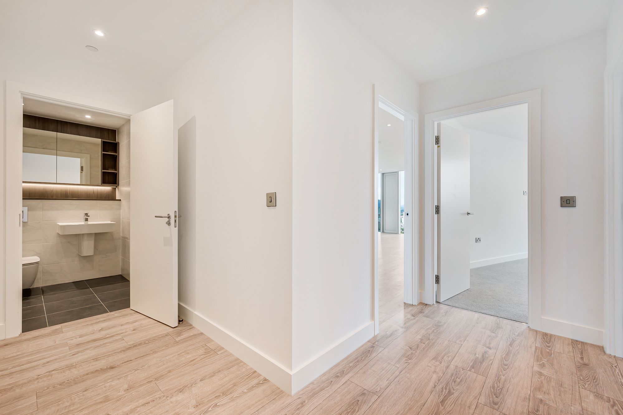 2 bed apartment to rent in Silvercroft Street, Manchester  - Property Image 27