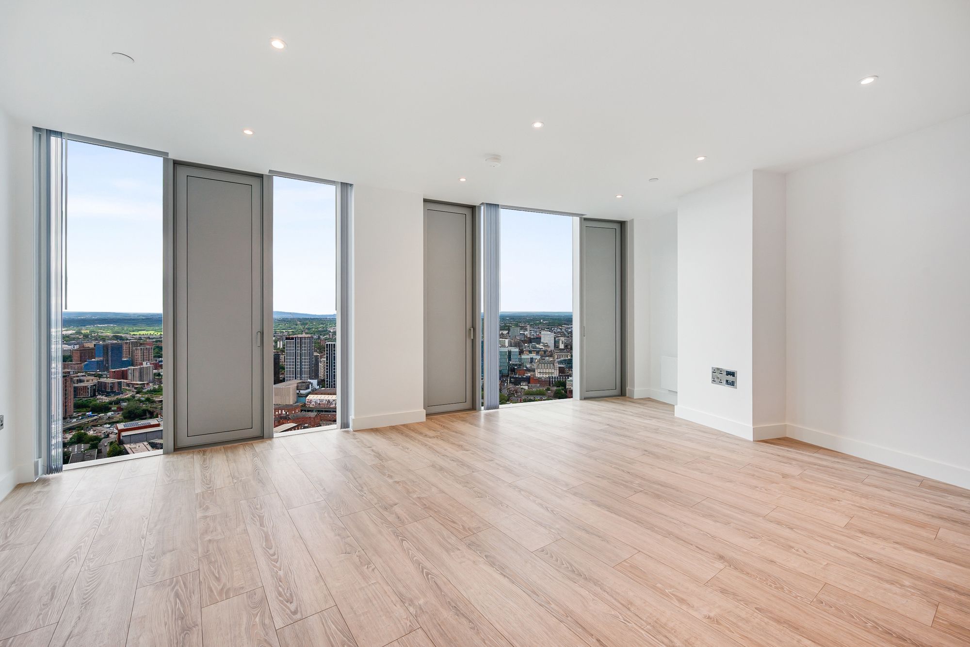 2 bed apartment to rent in Silvercroft Street, Manchester  - Property Image 16